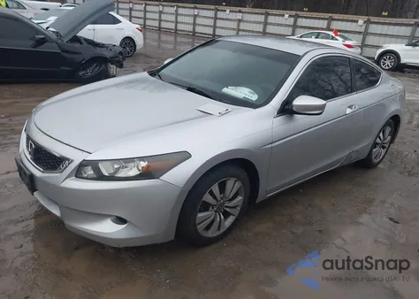 2010 Honda Accord 2.4 Lx-S z USA, uszkodzony, nr VIN 1HGCS1B31AA012272